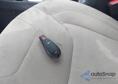 2015 Jeep Cherokee Latitude из США, поврежденный, VIN 1C4PJMCS1FW589128